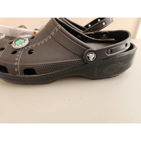 New Crocs Classic X Ron English AREA 54 Space Aliens Charms Size M12 - Picture 4 of 9